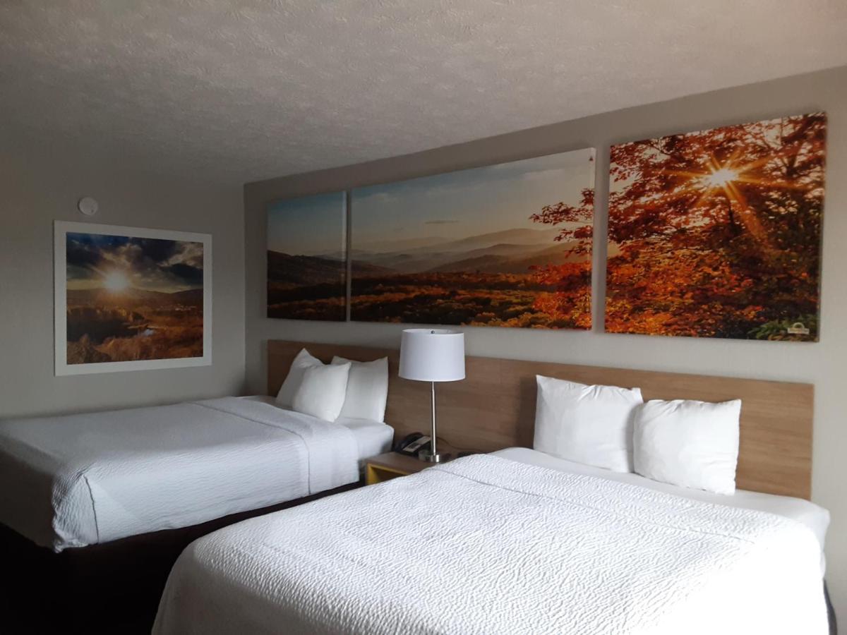 Days Inn By Wyndham Куквілл Екстер'єр фото